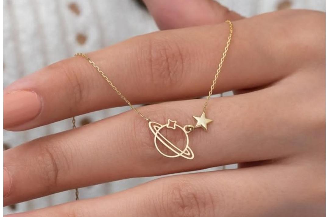 Gold Saturn Planet Star Pendant Necklace for Women | Minimalist Space Aesthetic Necklace