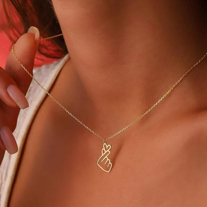 Luxury Korean Finger Heart Gold Necklace