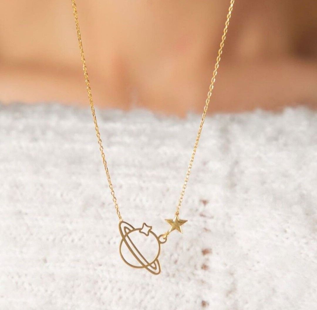Gold Saturn Planet Star Pendant Necklace for Women | Minimalist Space Aesthetic Necklace